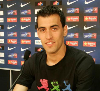   مصر اليوم - بوسكيتس : تعلمت من توريه الكثير و البايرن المرشح لحصد اللقب