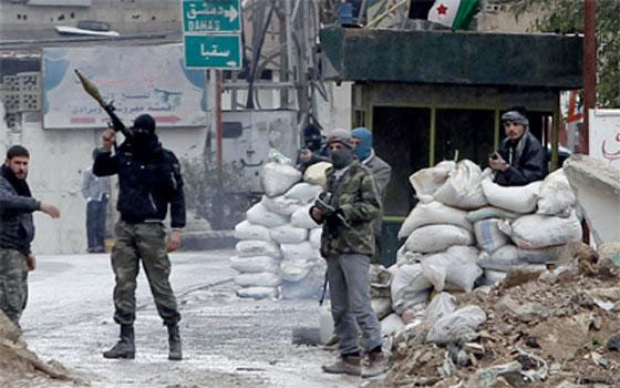   مصر اليوم - الجيش السوري الحرُّ يبدأ مرحلة جديدة بعد اعفاء ادريس من رئاسة أركانه