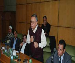 مصر اليوم - محافظ سوهاج يشهد مؤتمرا لحل مشاكل المواطنين