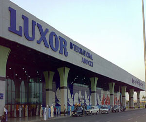   مصر اليوم - وصول 482 سائحا ألمانيًا على متن 4 رحلات طيران شارتر إلى الأقصر