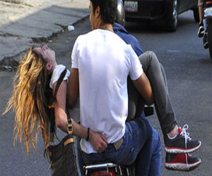   مصر اليوم - وفاة ملكة جمال فنزويلا متأثّرة بإصابتها خلال التظاهرات