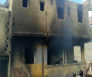 مصر اليوم - حريق هائل يلتهم ثلاثة منازل في سوهاج