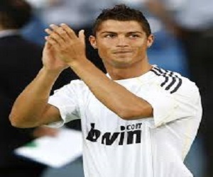   مصر اليوم - رونالدو و بنزيما الثنائي الأفضل في إسبانيا