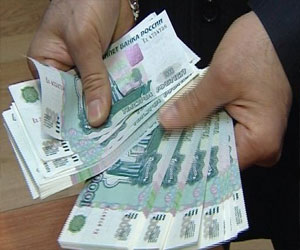   مصر اليوم - العملة الروسية تسجل تراجعًا كبيرًا