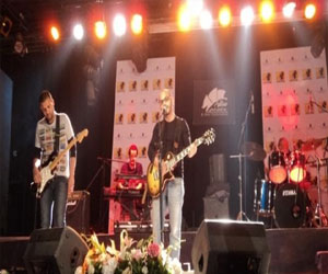 مصر اليوم - أغنية إقرا الخبر تتحول إلى مهرجان شعبيّ بتوزيع جديد