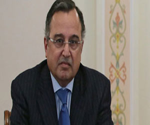   مصر اليوم - فهمي يُسلم رئيسي تنزانيا والكونغو رسالة من منصور