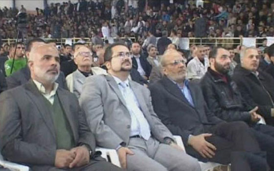   مصر اليوم - التغيير تدعو لمرشّح توافقيّ لفترة رئاسيّة واحدة في الجزائر