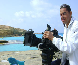   مصر اليوم - تأجيل تصوير مسلسل ذهاب وعودة لانشغال السقا بـالجزيرة2