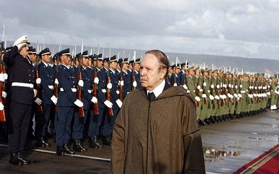   مصر اليوم - مصادر تؤكِّد أن بوتفليقة سيعلن ترشحه لعهدة رئاسية رابعة خلال الساعات المقبلة