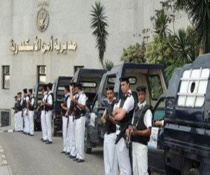   مصر اليوم - نيابة الإسكندريّة تُجدّد حبس قاتل الأسرة السوريّة 15 يومًا