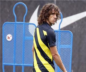   مصر اليوم - بويول يعلن الرحيل عن برشلونة الأسباني