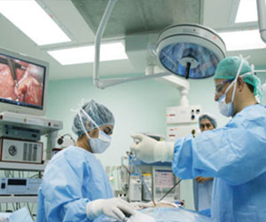   مصر اليوم - الجراحة الحل الأمثل للتخلص من حصوات المرارة