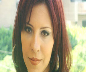   مصر اليوم - مصرية تنشئ أول قناة على اليوتيوب لحل مشاكل الزوجين