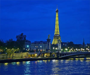   مصر اليوم - رحيل المناضلة الفرنسية لحركة تحرير المرأه الفرنسية