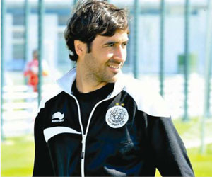   مصر اليوم - راؤول يتمنى فوز ريال مدريد وشالكه في دوري أبطال أوروبا