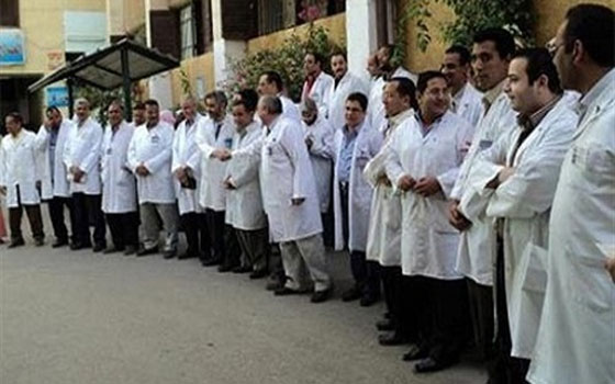   مصر اليوم - إضراب الأطبّاء والصيادلة بمشاركة 45 ألف صيدليَّة حرة رفضًا لقانون الحوافز