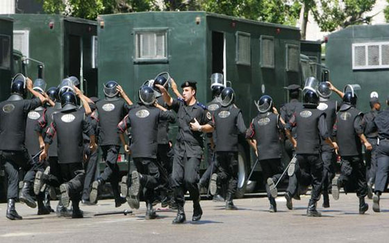   مصر اليوم - سياسيّون مصريّون يبرزون أهم التحديات التي ستواجه الحكومة المقبلة