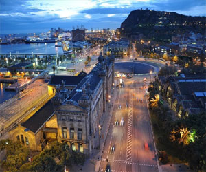   مصر اليوم - المتاجر العتيقة في برشلونة تصبح جزءًا من الماضي