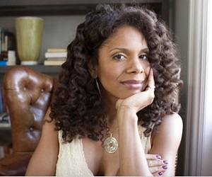 مصر اليوم - النجمة الأميركية أودرا ماكدونالد في مسرحية عن بيلي هوليداي