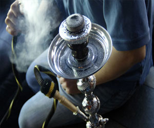   مصر اليوم - تدخين الأرجيلة يشكل خطرًا كبيرًا على صحة المواطن