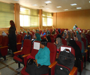   مصر اليوم - ورشة عمل للتوعيّة ومكافحة انتشار أنفلونزا الخنازير في طب المنصورة