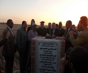   مصر اليوم - محافظ الدقهليّة يتفقد المعسكر الدائم لشباب جامعة المنصورة