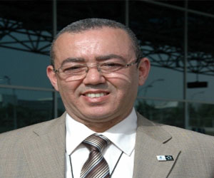 مصر اليوم - حسام كمال يُحدّد أولوياته بهيكلة مصر للطيران وتخفيف الأعباء