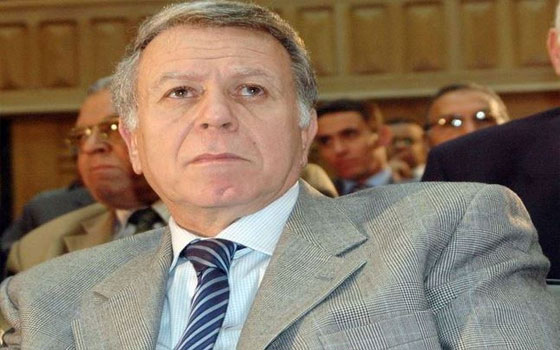   مصر اليوم - رئيس الإتحاد الدولي لكرة اليد ومبعوث  الأوليمبية الدولية يبدأ فض الاشتباك بين الأهلي والرياضة