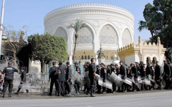   مصر اليوم - إجراءات أمنية مشددة  في الميادين الحيوية لمحافظتي القاهرة والجيزة الجمعة