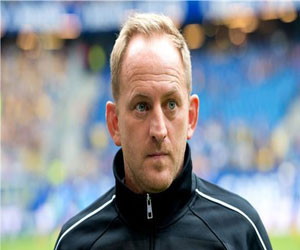   مصر اليوم - إينتراخت براونشفيج يمدد عقد مدربه ليبيركنيخت حتى 2017