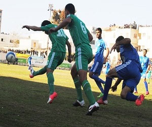   مصر اليوم - شباب رفح يتعمق بالصدارة بعد فوزه في الديربي
