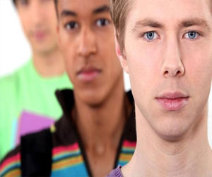   مصر اليوم - هل يستطيع المراهق التغلب على ضغوطات أصدقائه؟