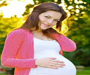   مصر اليوم - بلقاضي يؤكِّد على أهميَّة المراقبة الطِّبيَّة للمرأة أثناء الحمل لحمايتها أثناء الوضع