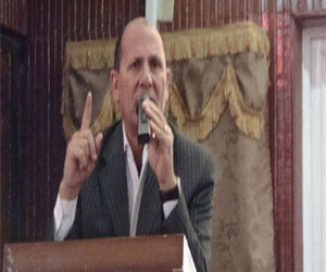 مصر اليوم - أهالي قرية الراشدة في الوادي الجديد يكرمون المحافظ والقيادات الأمنية