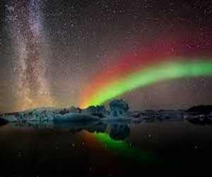   مصر اليوم - الأضواء الشمالية تظهر في أجزاء من المملكة المتحدة