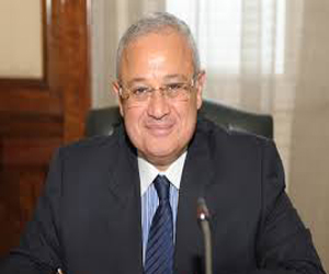   مصر اليوم - زعزوع يلتقي مع المشاركين من القطاع السياحي في بورصة برلين