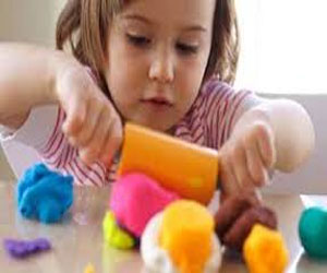   مصر اليوم - ما هي الأنشطة التي تشغل وقت الأطفال طول اليوم؟