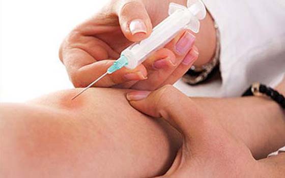   مصر اليوم - وزير الصِّحة يكشف أنَّه شارك في جهاز فيروسي الإيدز وسي منذ 3 سنوات