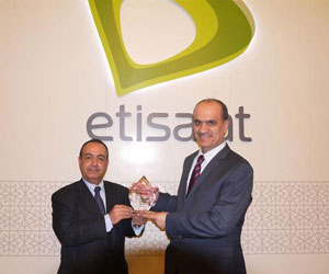   مصر اليوم - تكريم دولي للرئيس التنفيذي لمجموعة اتصالات