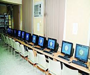 مصر اليوم - توقيع اتفاقية إعادة وتأهيل الحاسب الآلي بين تقنية الدمام وجمعيتي ارتقاء وجنى