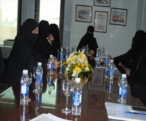   مصر اليوم - القسم النسائي في أمانة الطائف يعزز دور المرأة في يومها العالمي