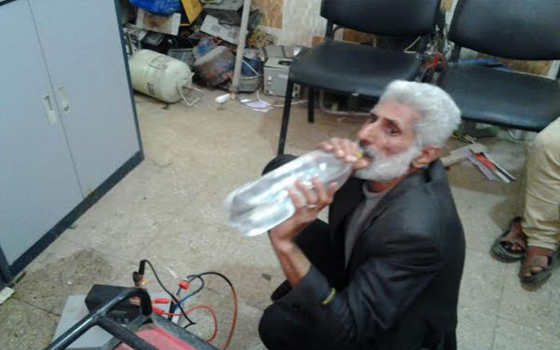   مصر اليوم - غزي يبتكر جهازًا لتشغيل المُولّدات الكهربائيّة والدرّاجات الناريّة على المياه