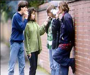   مصر اليوم - جامعة كاليفورنيا: تدخين المراهقين يؤدي إلى إصابتهم بانكماش فى المخ