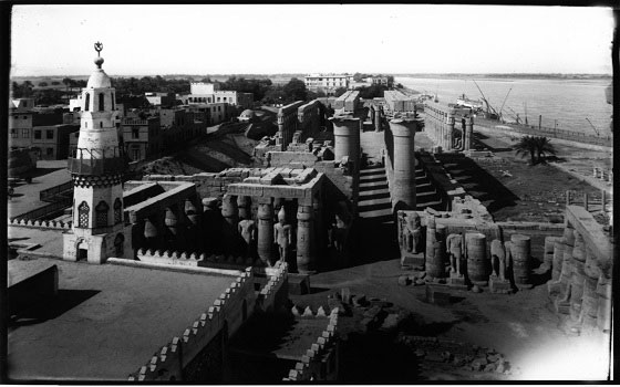   مصر اليوم - مركز الأقصر للتراث يُنظِّم ندوة احتفاءً بالمُصوِّر التَّاريخي عطيَّة قديس