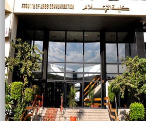   مصر اليوم - عميد إعلام القاهرة يُؤكِّد استمرار تجميد الالتحاق ببرنامج التَّعليم المفتوح