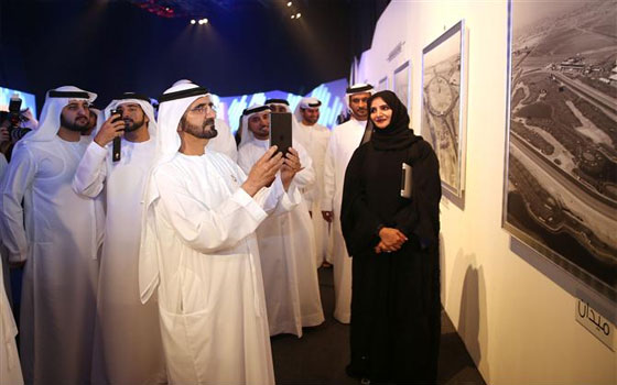   مصر اليوم - الشيخ محمد بن راشد يطلق استراتيجيَّة دبي مدينة ذكية في حفل مميز