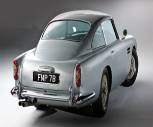   مصر اليوم - طرح أكبر مجموعة من سيارات أفلام جيمس بوند للبيع