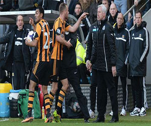   مصر اليوم - باردو يعترف بذنبه تجاه لاعب هال سيتي