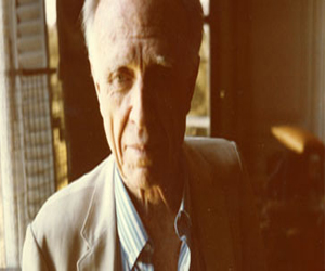   مصر اليوم - معهد ثربانتس يحتفل بالذكرى المئويّة لميلاد الأديب الأرجنتينيّ كاسارس