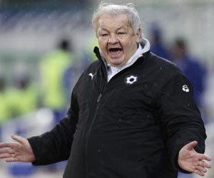   مصر اليوم - حمزة وبلال ينضمان لغيابات الأهلي القطري في مباراة لخويا